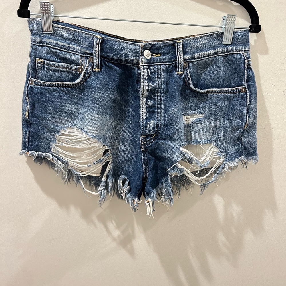 We the free shorts